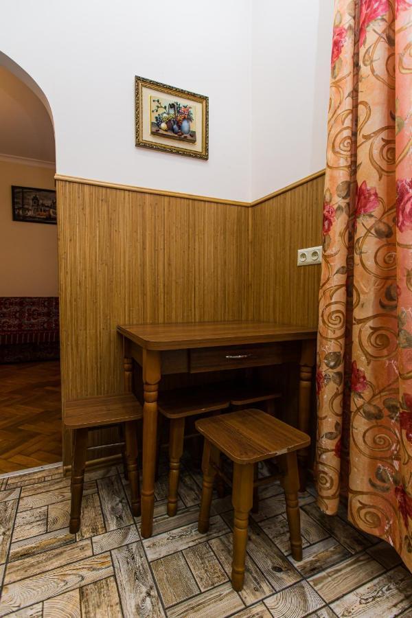 Квартира В Центрі Вулиця Балабана 29 Біля Краківського Ринку Lviv Exterior photo